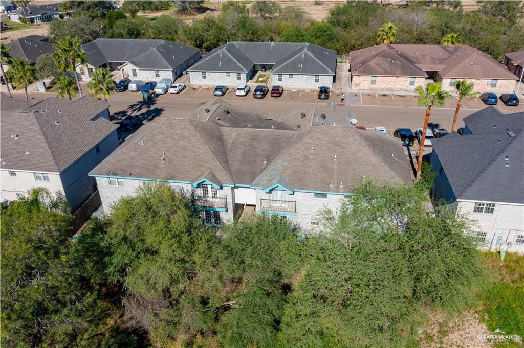 Photo 12 of 1802 Oasis Avenue #202