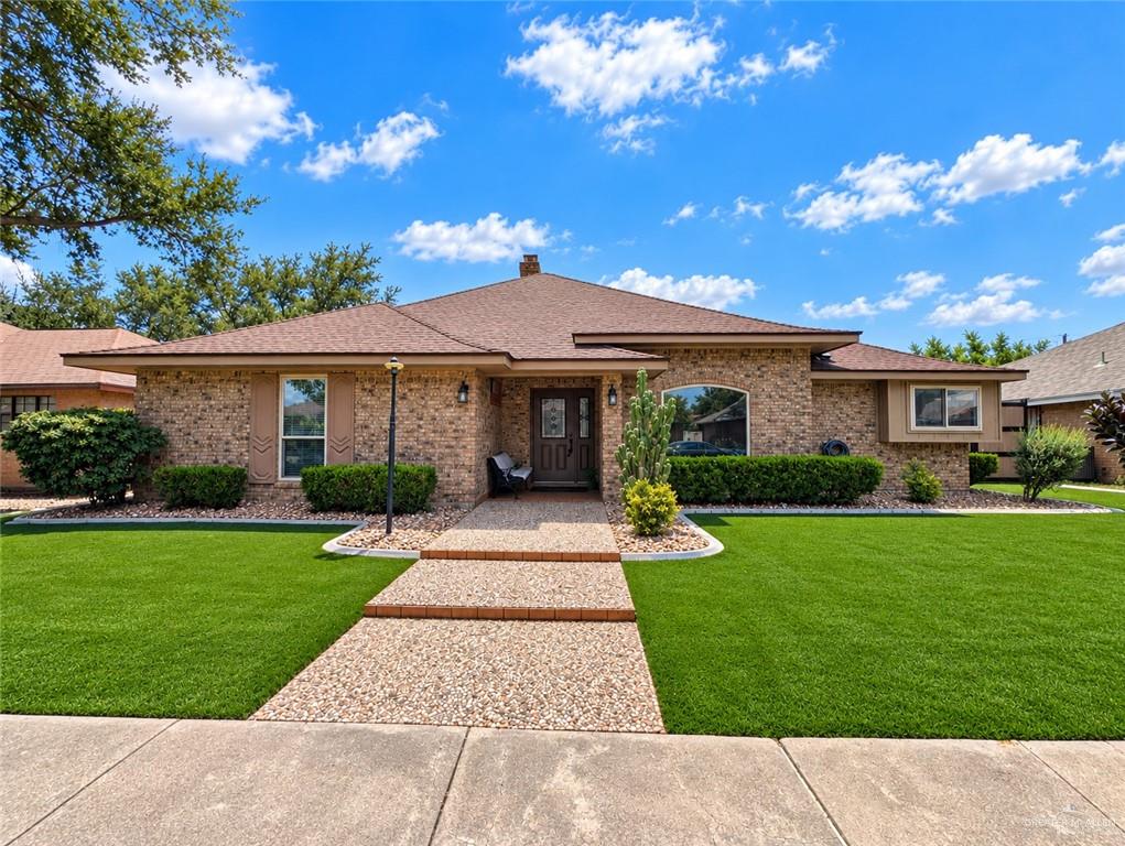 Photo 1 of 2421 Robin Avenue, McAllen