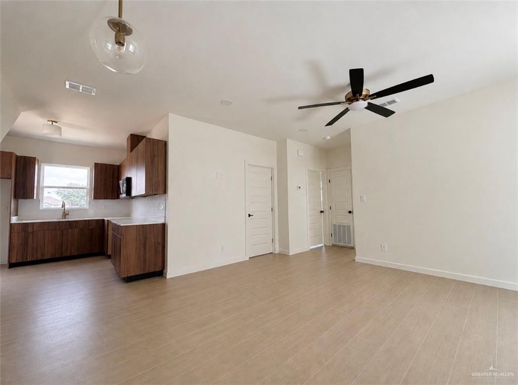 Photo 3 of 305 Laramie Drive #C