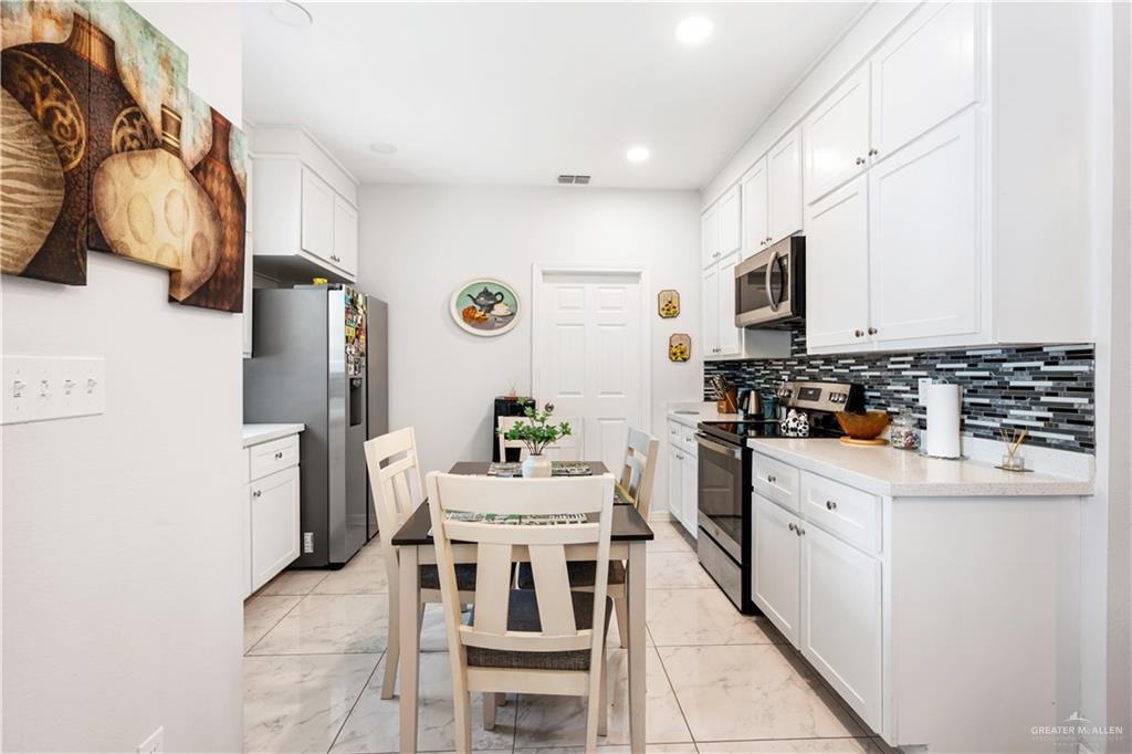 Photo 8 of 2318 Arbor Street