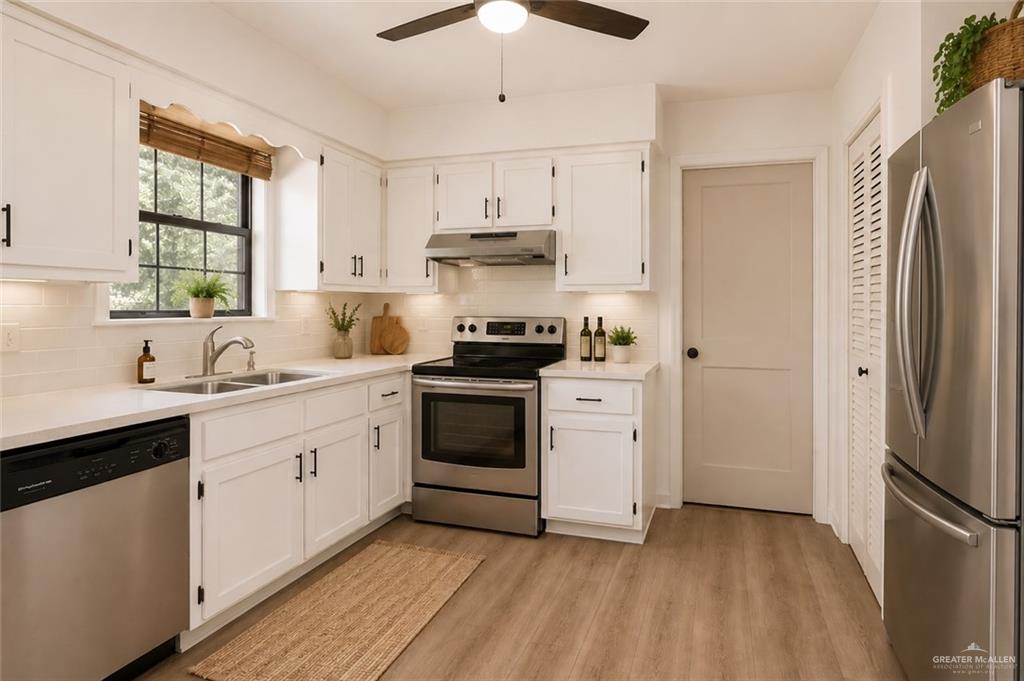 Photo 7 of 909 Minnesota Road