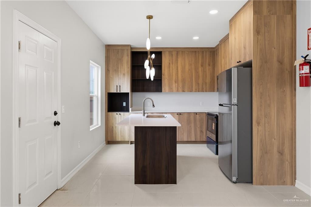 Photo 5 of 4301 Heron Avenue #11