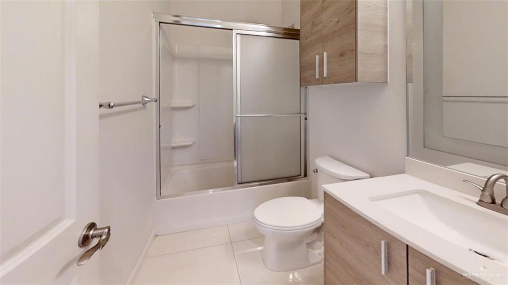 Photo 7 of 5608 Nightingale Avenue #4
