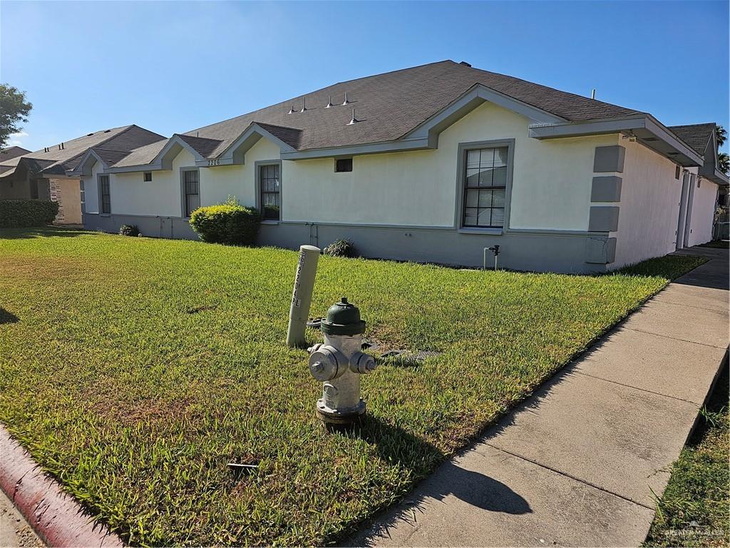 Photo 3 of 2206 Kimberly Lane