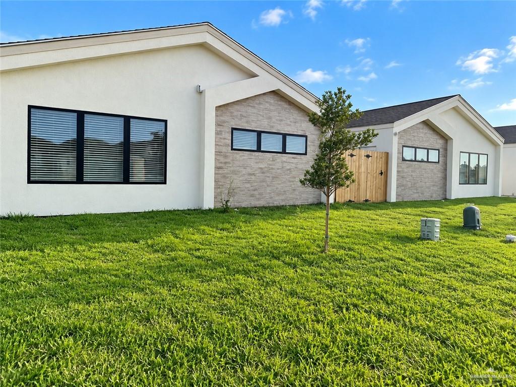 Photo 2 of 2701 Brownjay Road #4