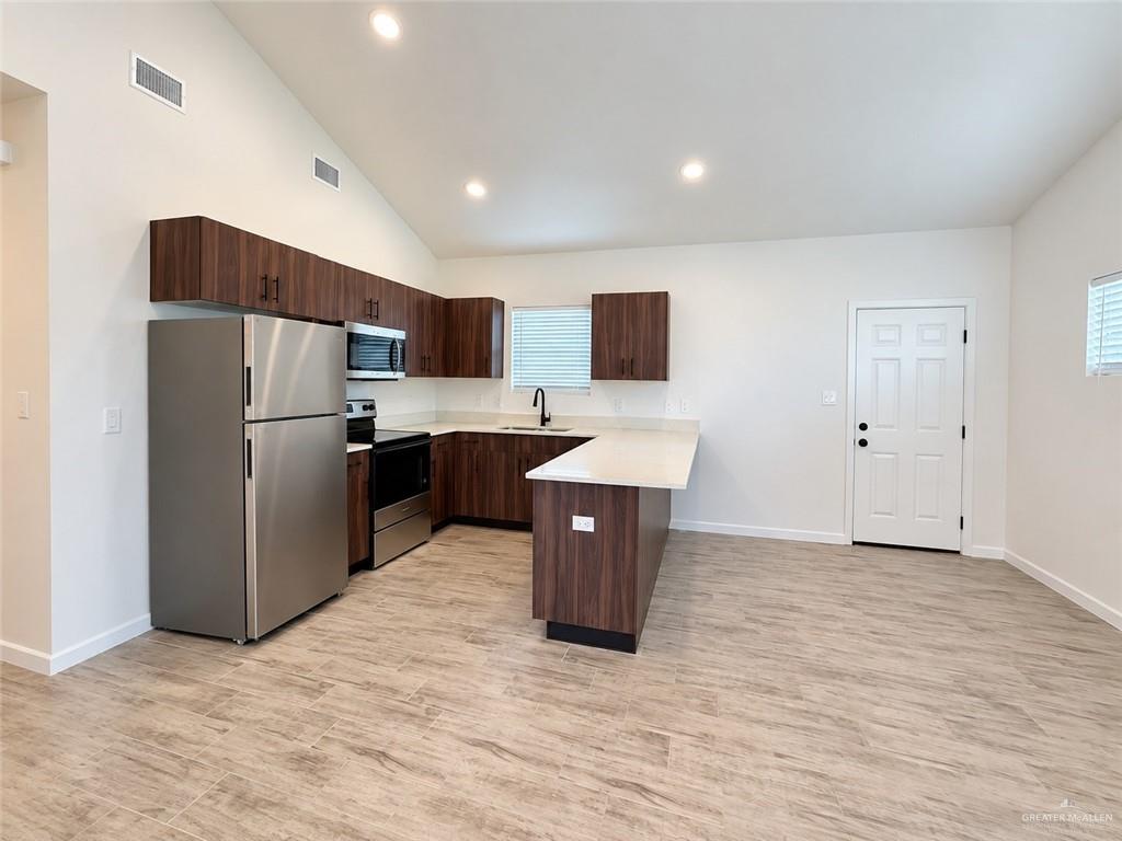 Photo 3 of 2701 Brownjay Road #4