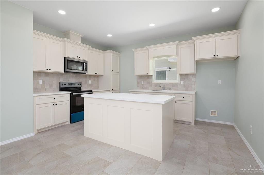 Photo 16 of 222 Mahl Street