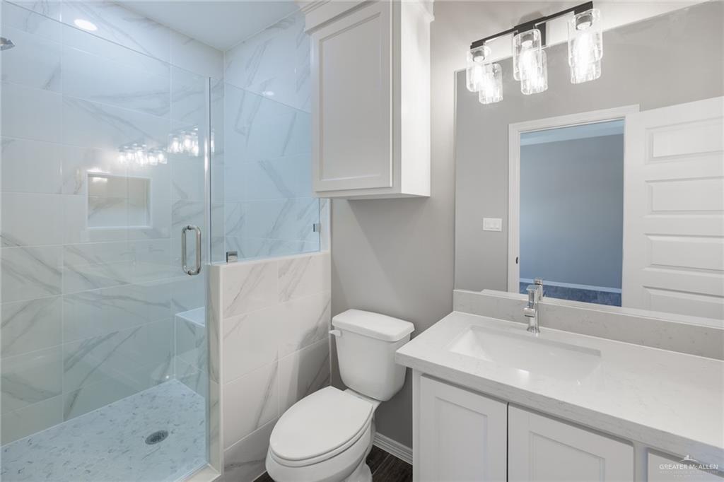 Photo 10 of 5427 Mission Street