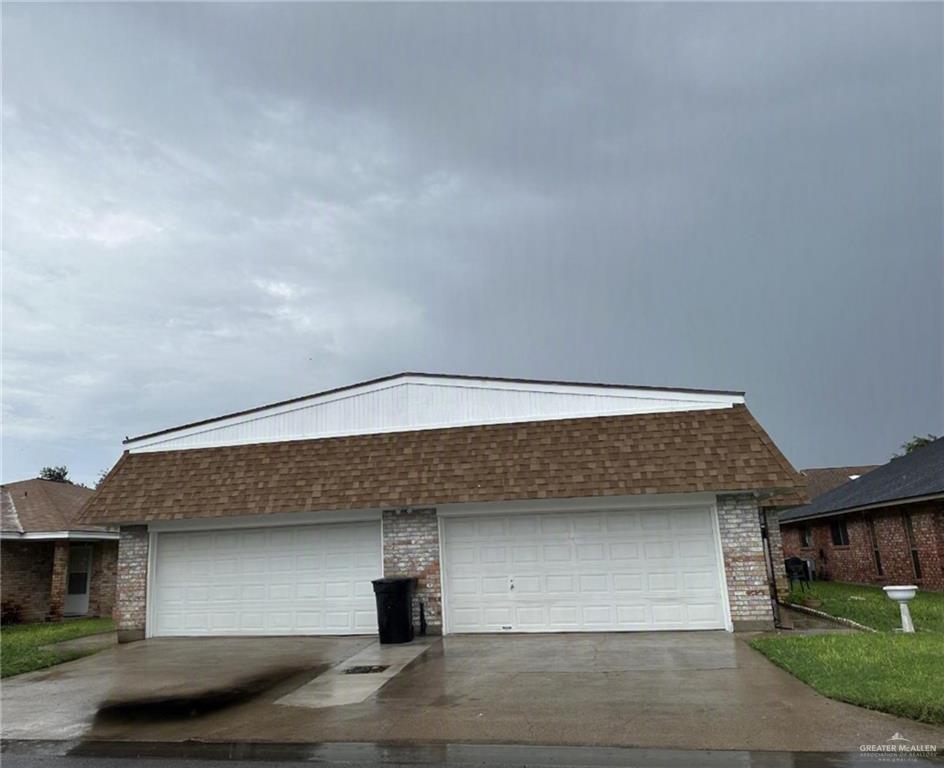 Photo 1 of 700 Iris Avenue, McAllen