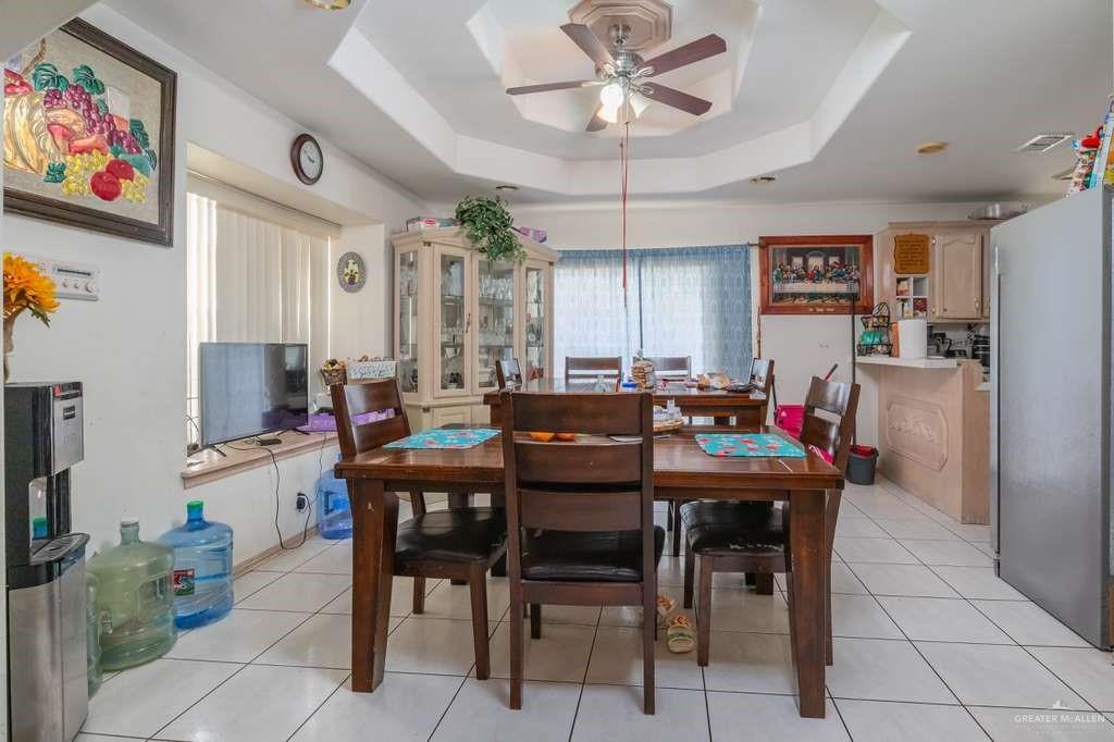 Photo 4 of 1821 Plainview Drive