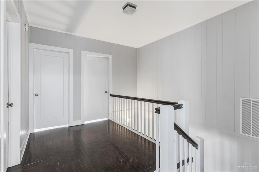 Photo 7 of 621 10th Street