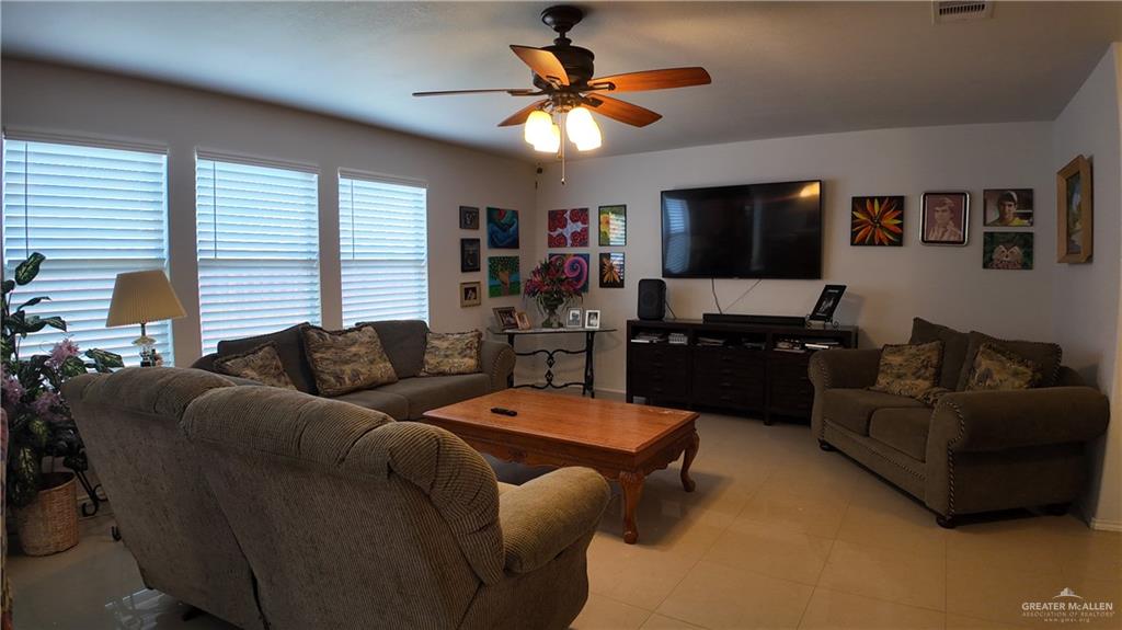 Photo 2 of 3908 Redbird Avenue