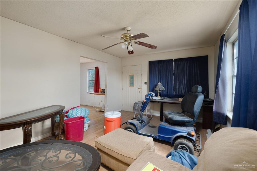 Photo 2 of 301 Stubbs Street