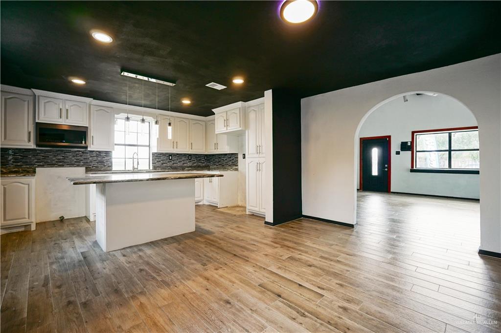 Photo 10 of 3903 Lopez Drive
