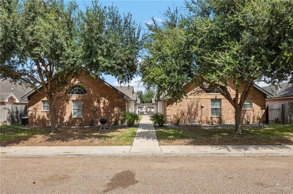 Photo 2 of 1610 Orlando Street
