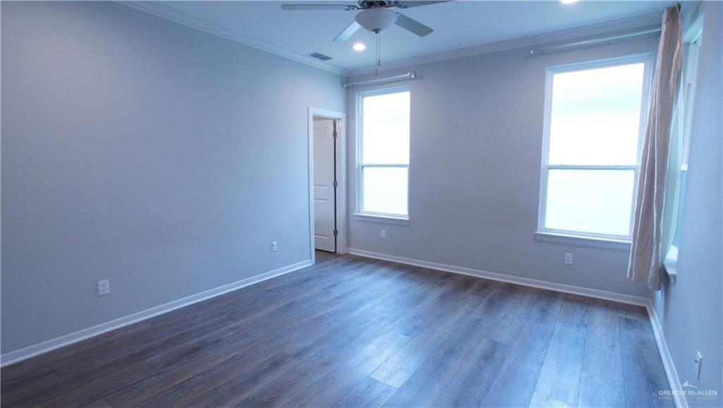 Photo 10 of 10219 14th Street