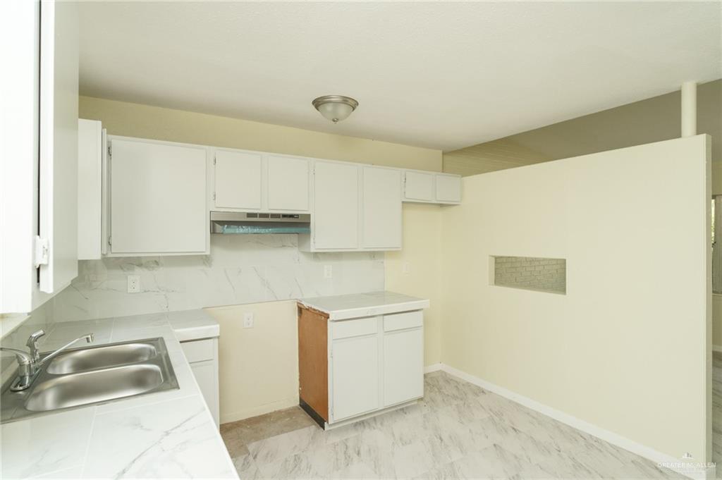 Photo 7 of 861 Sombra Street