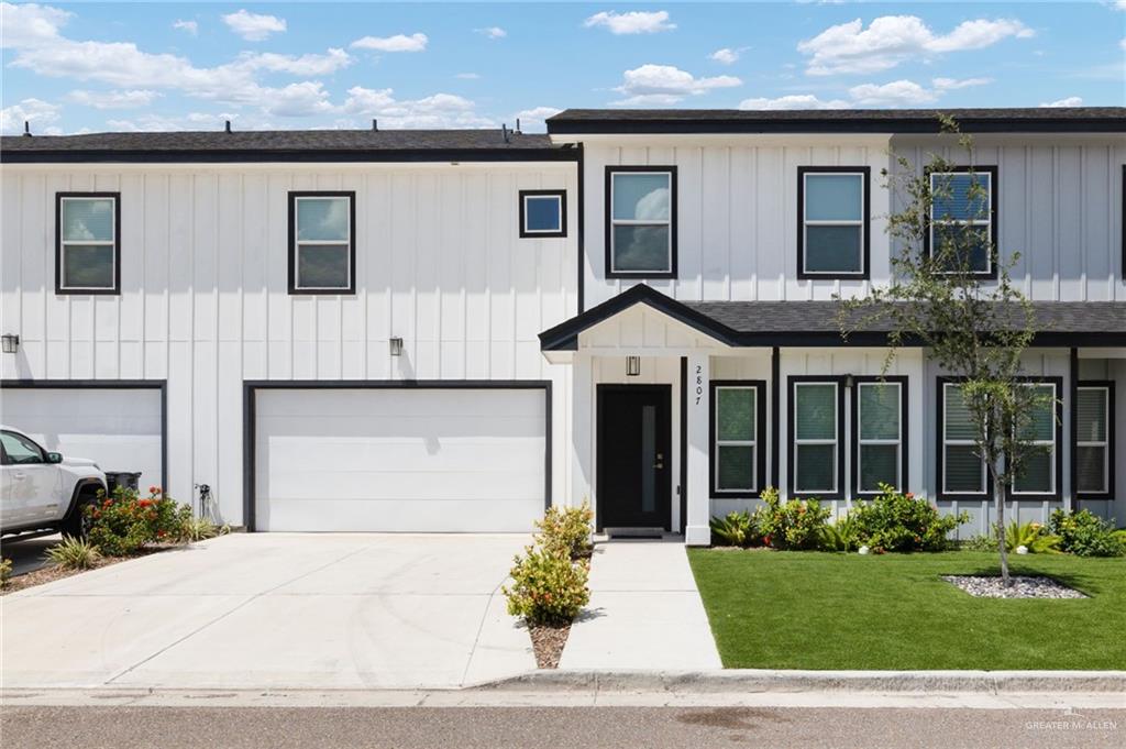 Photo 1 of 2807 Stablewood Lane, Mission