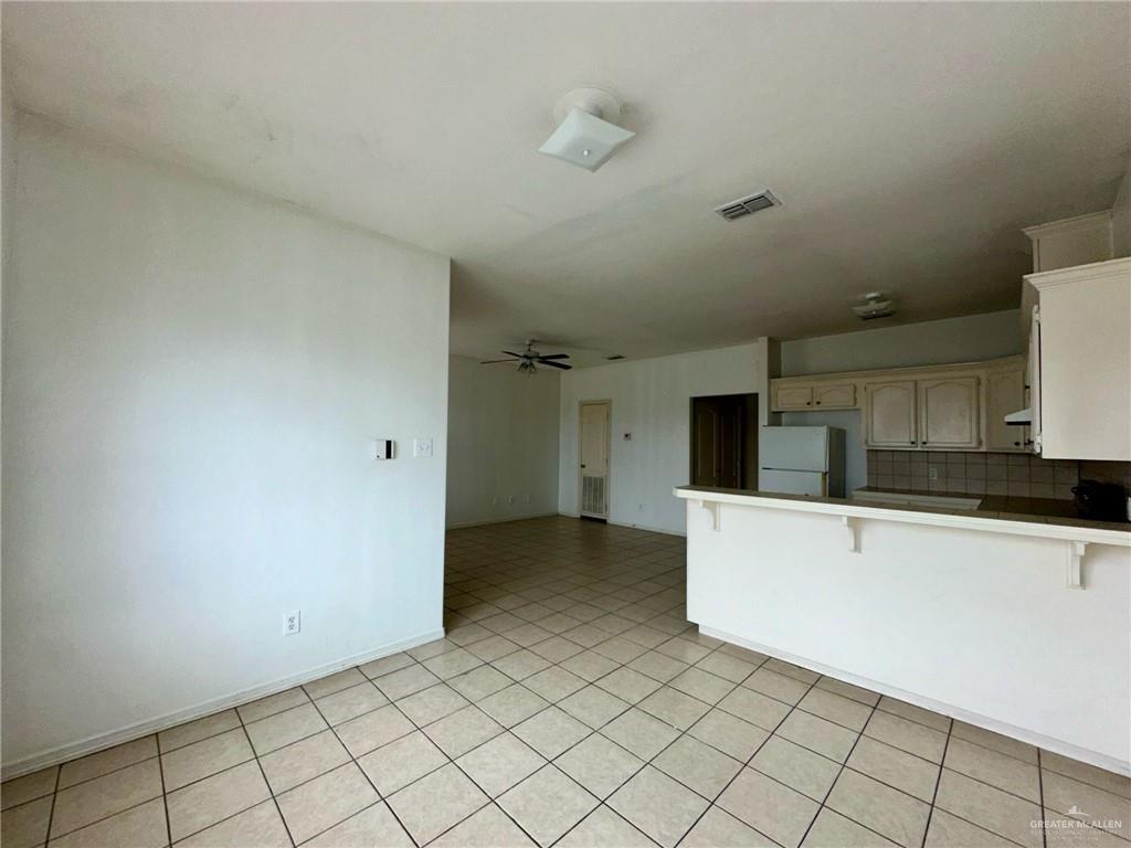Photo 2 of 3200 Hill Crest Drive #7