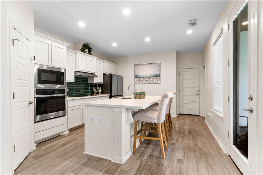 Photo 4 of 10202 14th Street