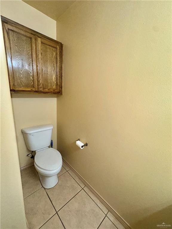 Photo 14 of 901 Caffery Avenue #2
