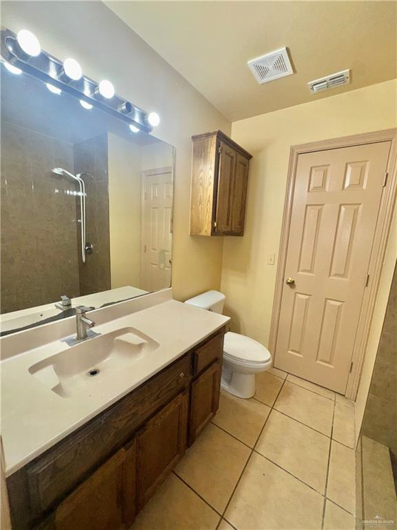 Photo 5 of 901 Caffery Avenue #2