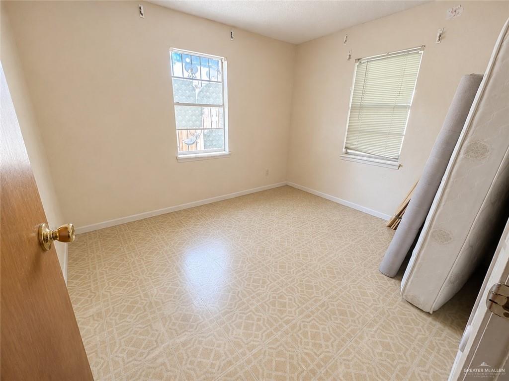 Photo 10 of 1622 Raul Longoria Road