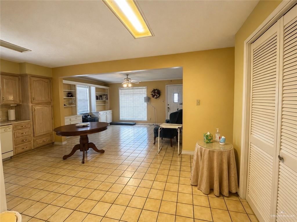Photo 6 of 1622 Raul Longoria Road