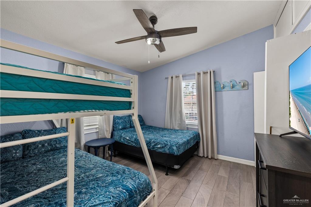 Photo 11 of 200 Retama Street