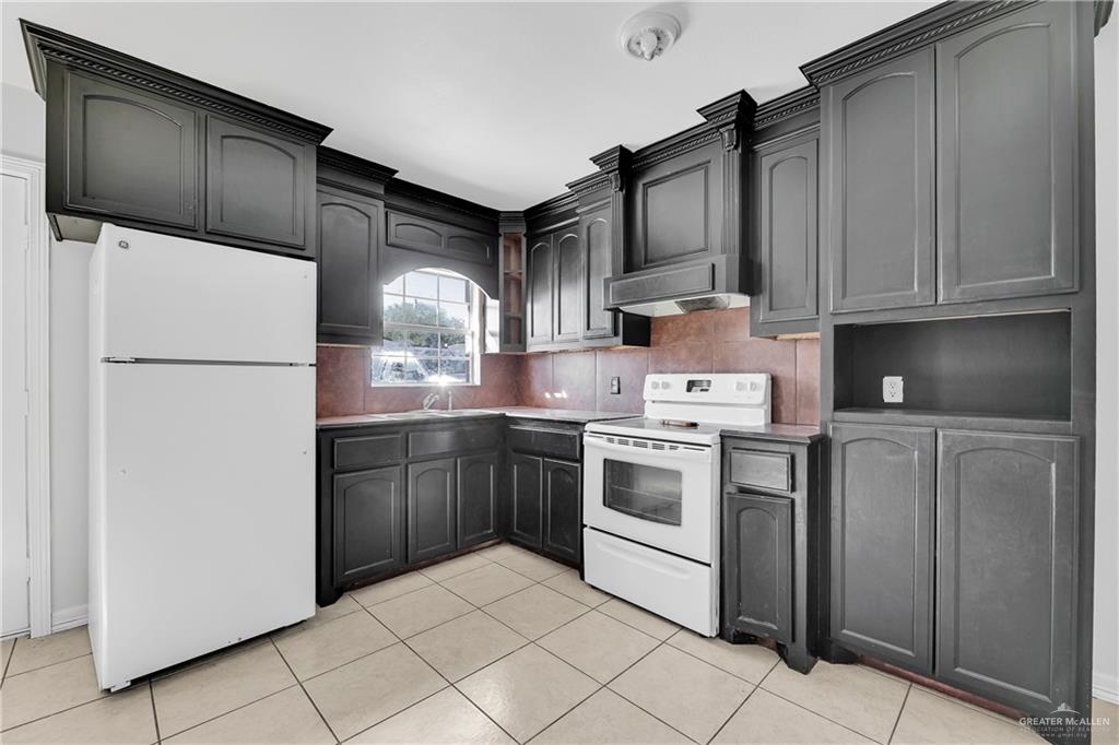 Photo 11 of 186 Benwood Road