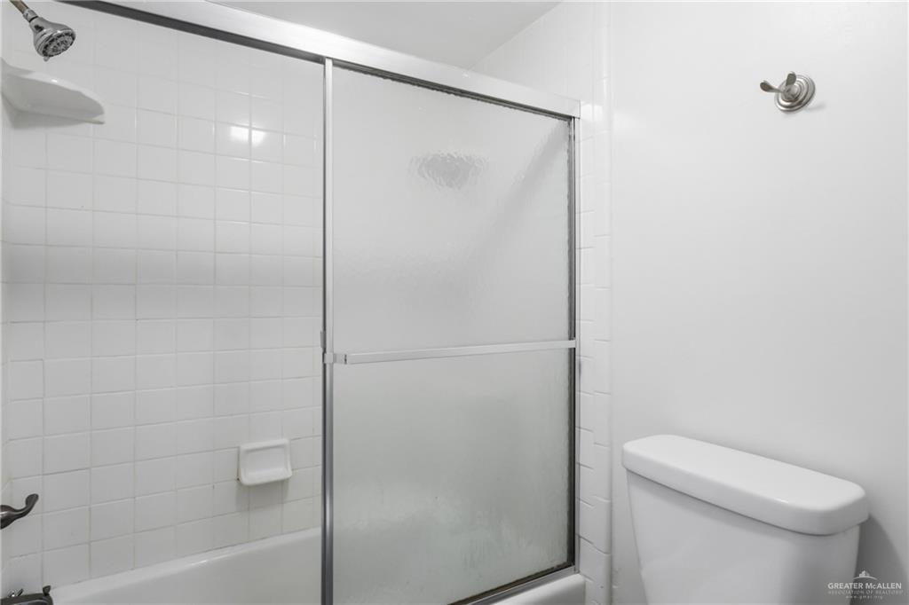 Photo 15 of 2900 Ashley Drive #101