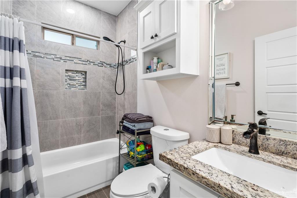 Photo 11 of 1513 Zenith Drive