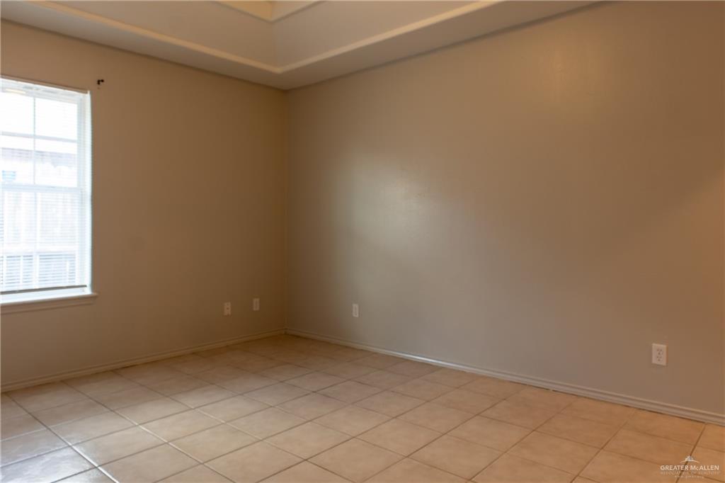 Photo 3 of 1511 Nassau Street #4