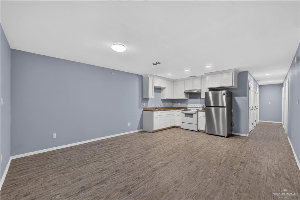 Photo 3 of 212 Alex Avenue #8