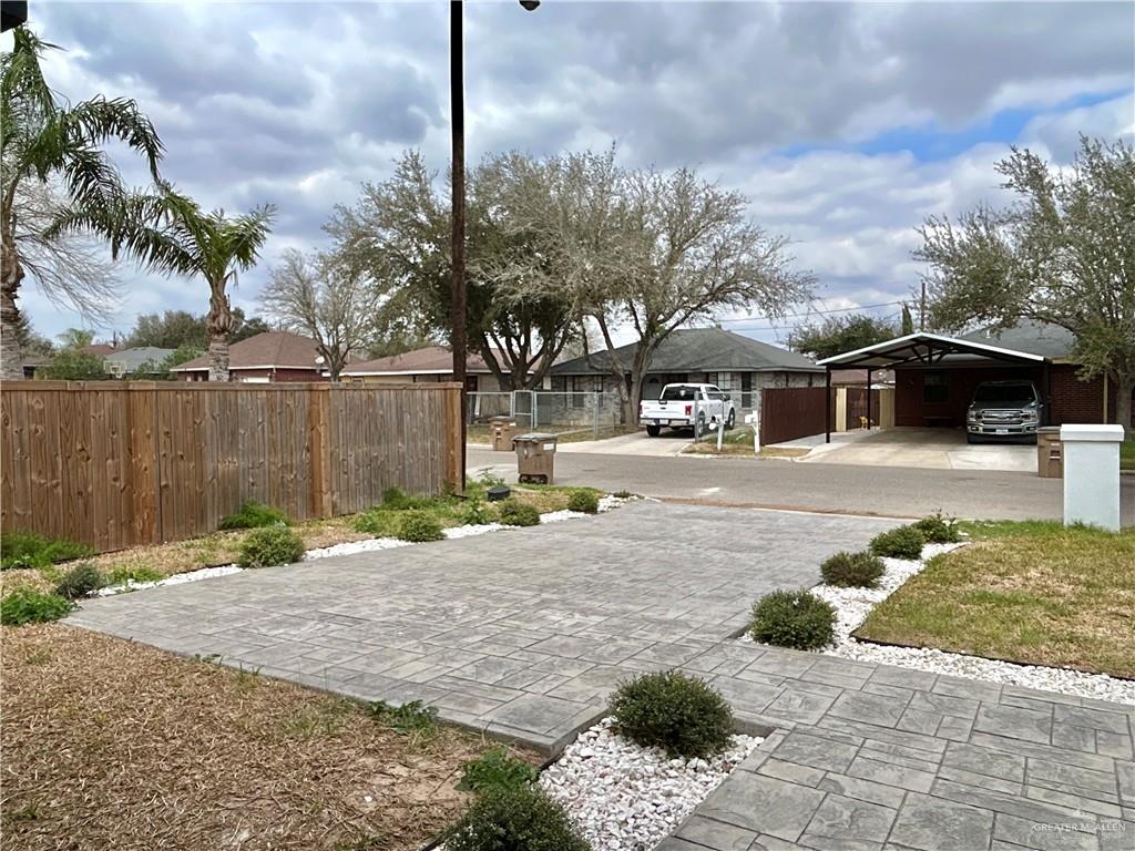 Photo 2 of 3614 Mina De Oro Street