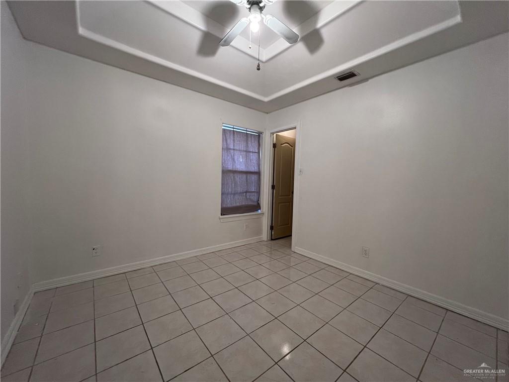 Photo 4 of 618 Melanie Drive