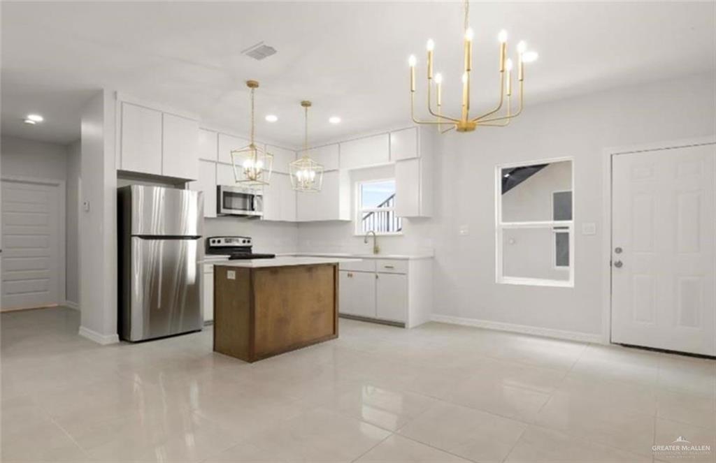 Photo 3 of 4216 Heron Avenue #121