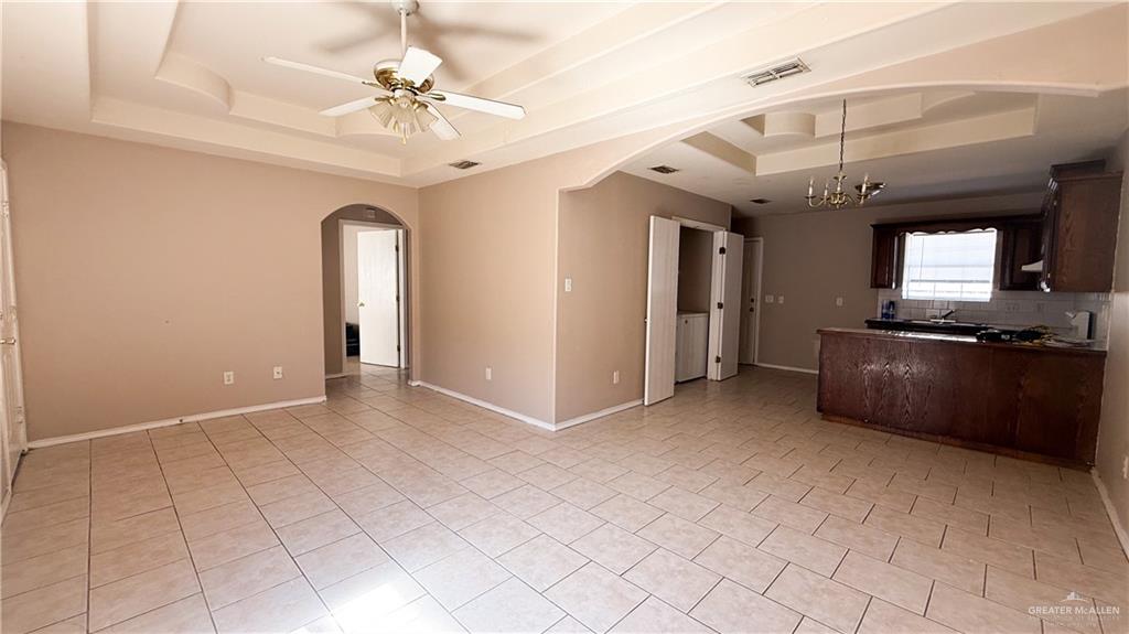 Photo 11 of 3707 Zelma Street