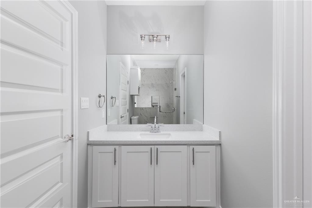 Photo 10 of 3804 Rosewood Lane