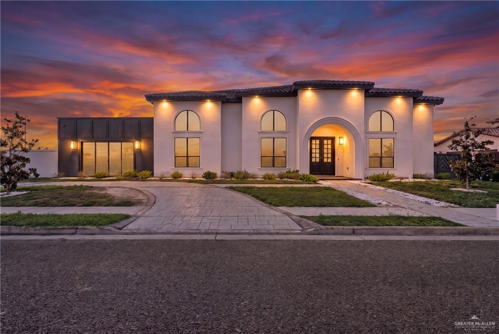 Photo 3 of 5607 6th Lane