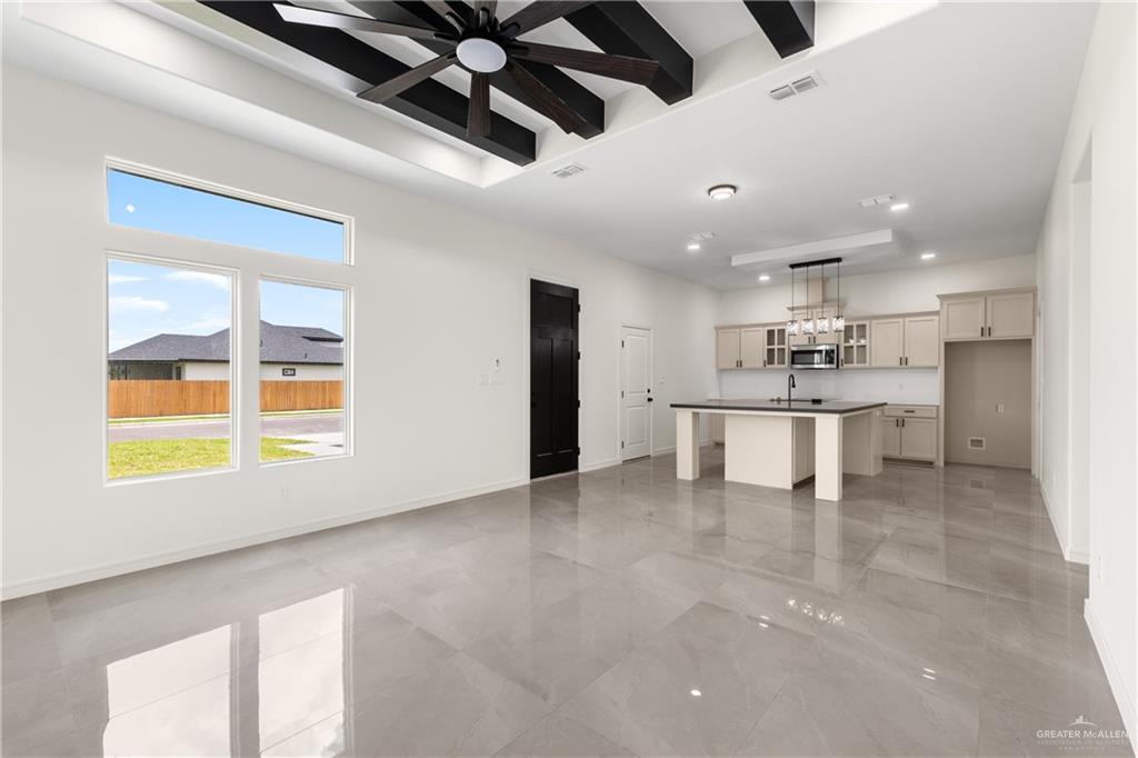 Photo 3 of 10209 Espada Drive