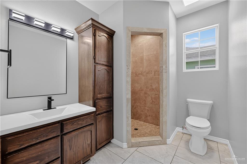 Photo 8 of 8001 Morelos Street