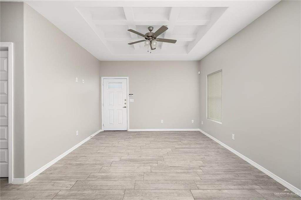 Photo 7 of 1908 Davenport Street #4