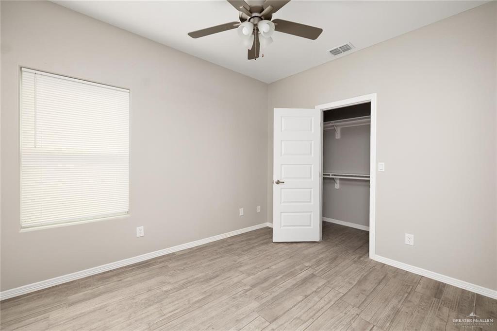 Photo 8 of 1908 Davenport Street #4