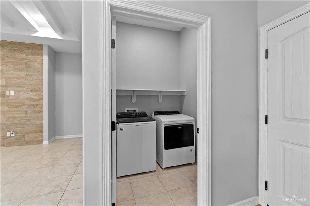 Photo 19 of 2108 27th Street
