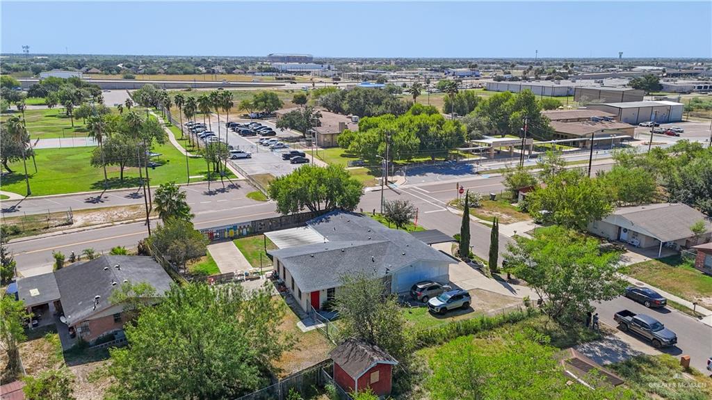 Photo 4 of 1121 Saltillo Street