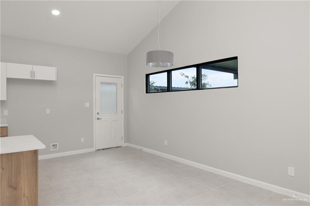 Photo 13 of 2508 Brownjay Road