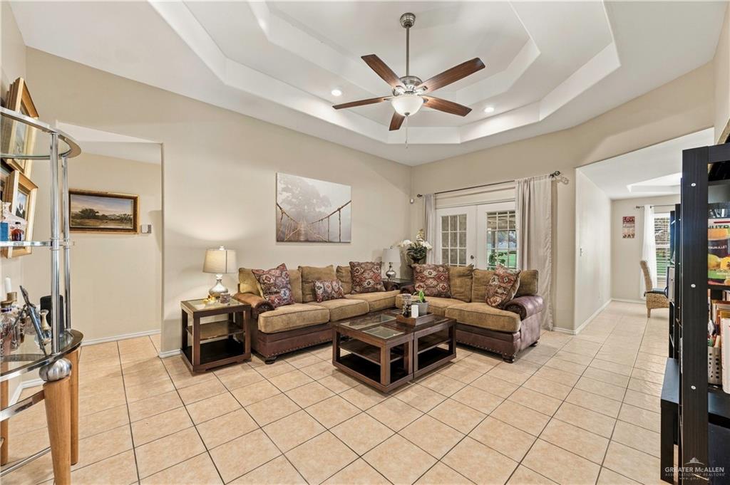 Photo 11 of 3117 Kenyon Road