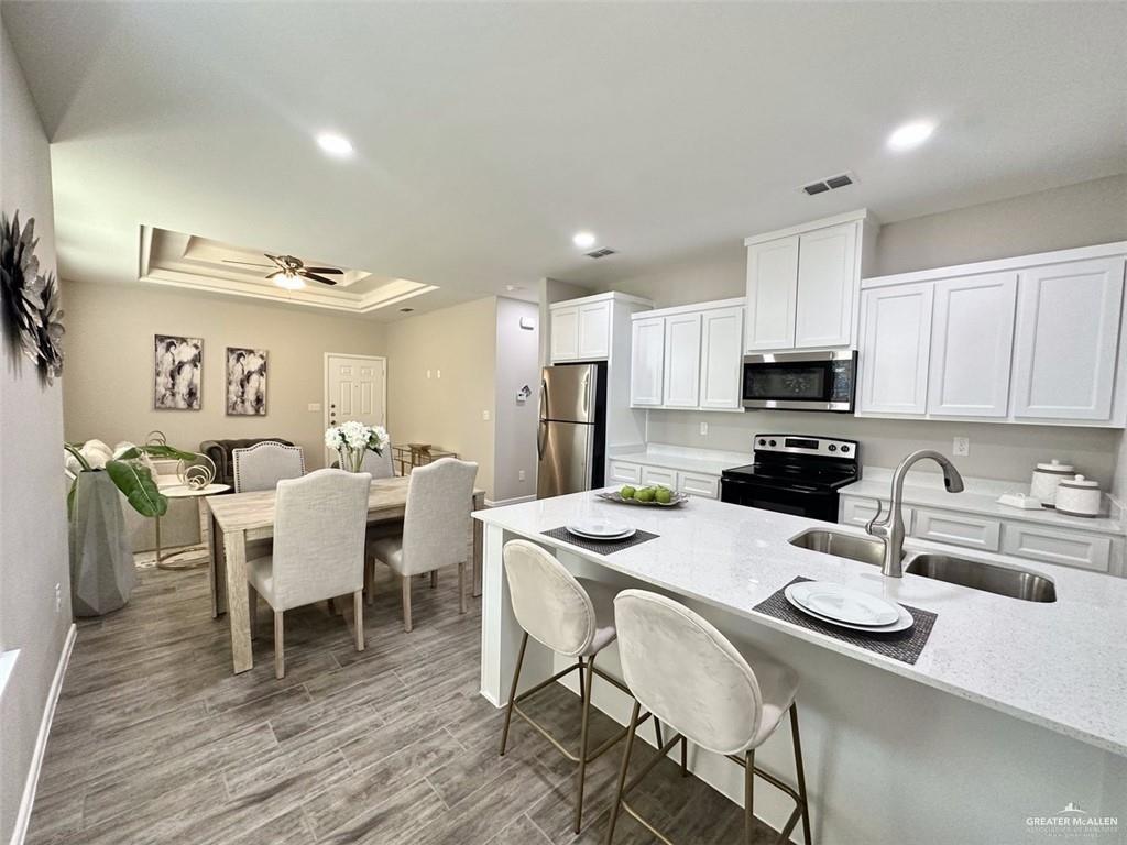 Photo 5 of 1509 Shavano Drive