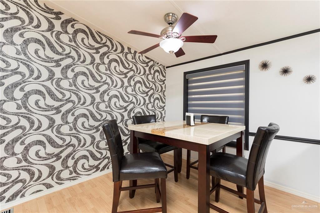 Photo 6 of 2813 Montgomery Drive